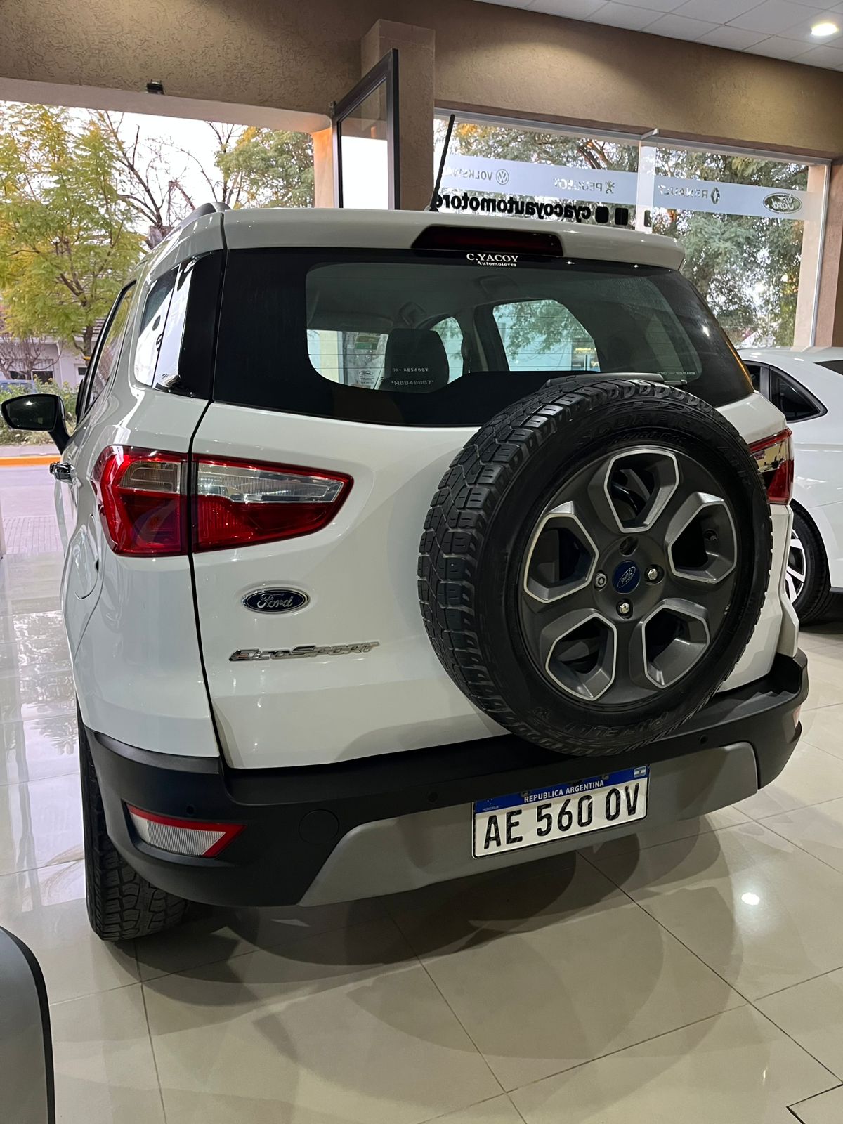 
								Ford EcoSport Freestyle full									