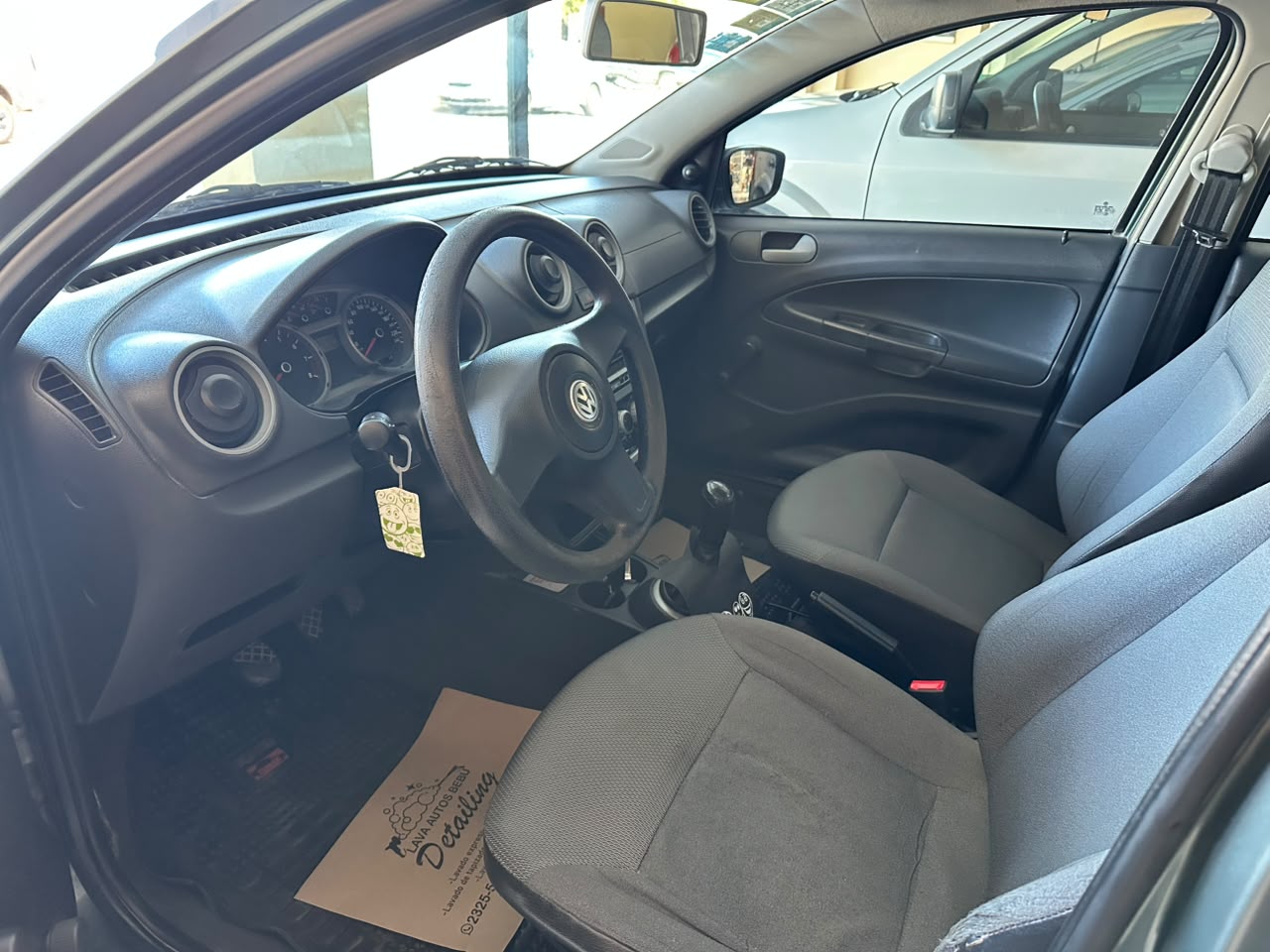 
								Volkswagen Gol Trend full									