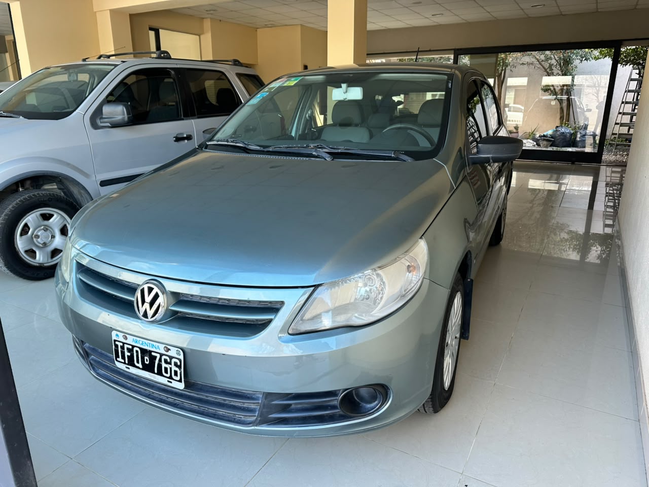 
								Volkswagen Gol Trend full									
