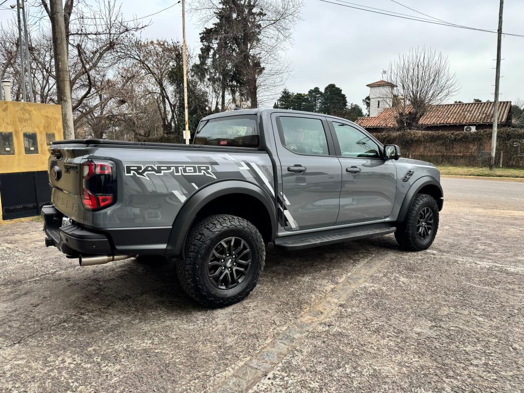 
								Ford Ranger Raptor full									