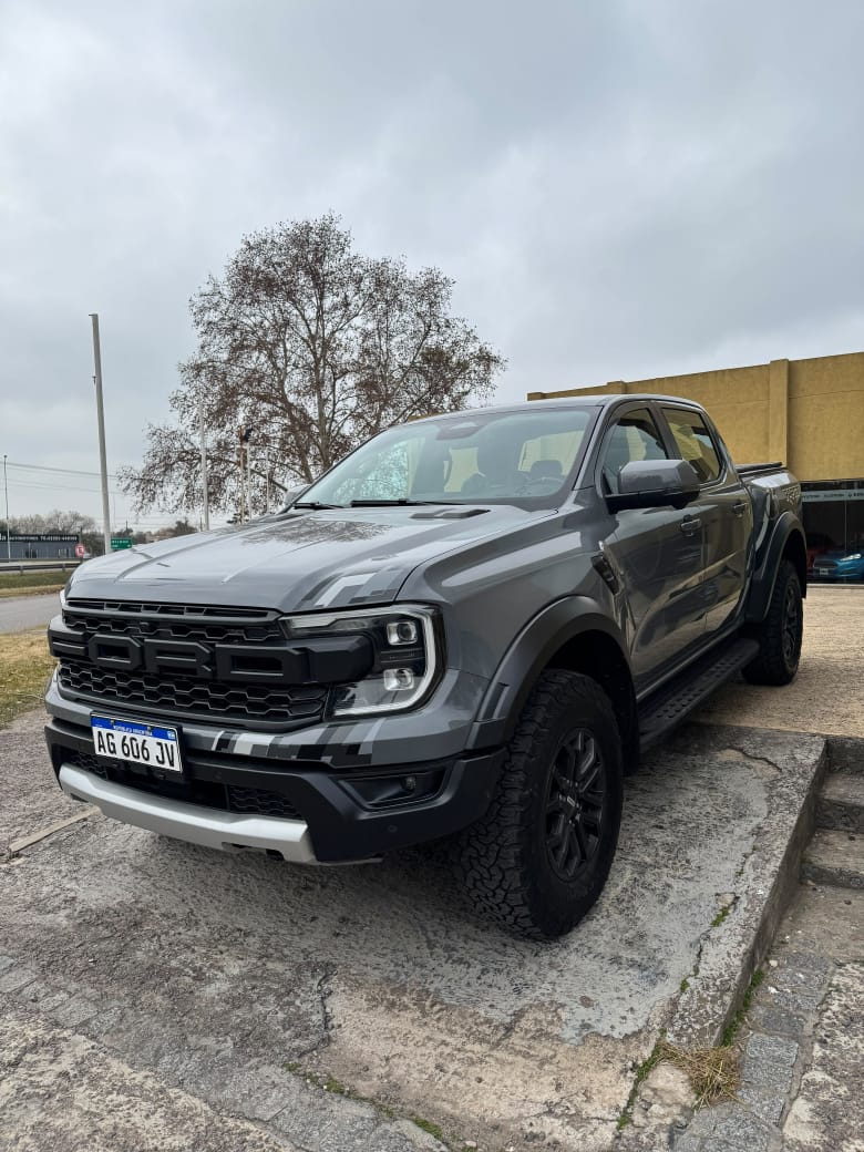 
								Ford Ranger Raptor full									